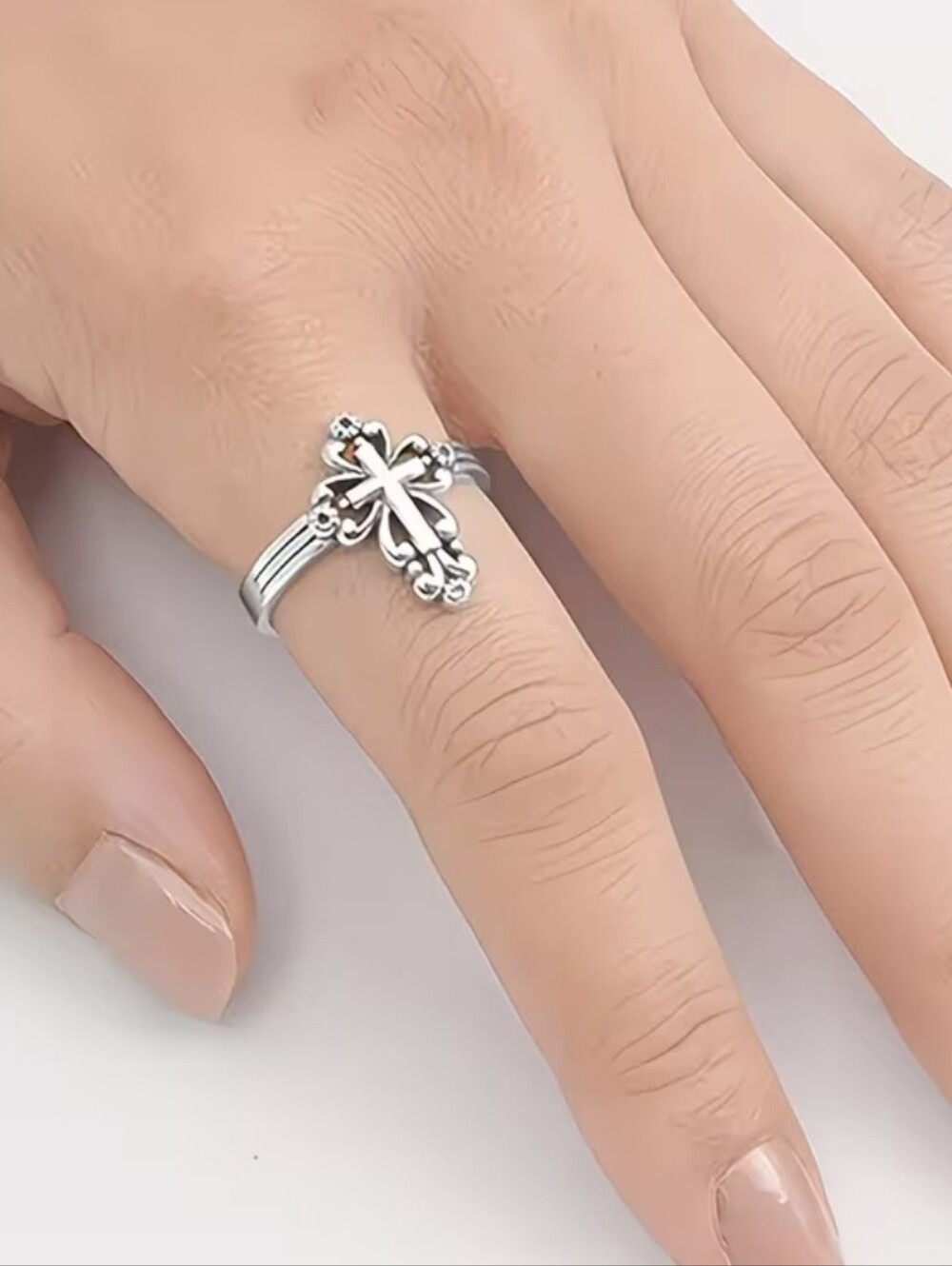 Lovely Vintage Style Silver Tone Cross With Flower Trim Ring